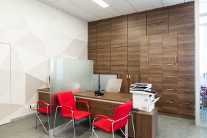 Monter une cloison en bois : comment ?
