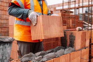 construction d’un mur selon les matériaux