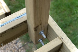 Vis de fondation pour terrasse en bois